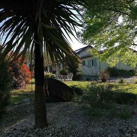 Gite "Le Pitous" Cahuzac Esterno foto
