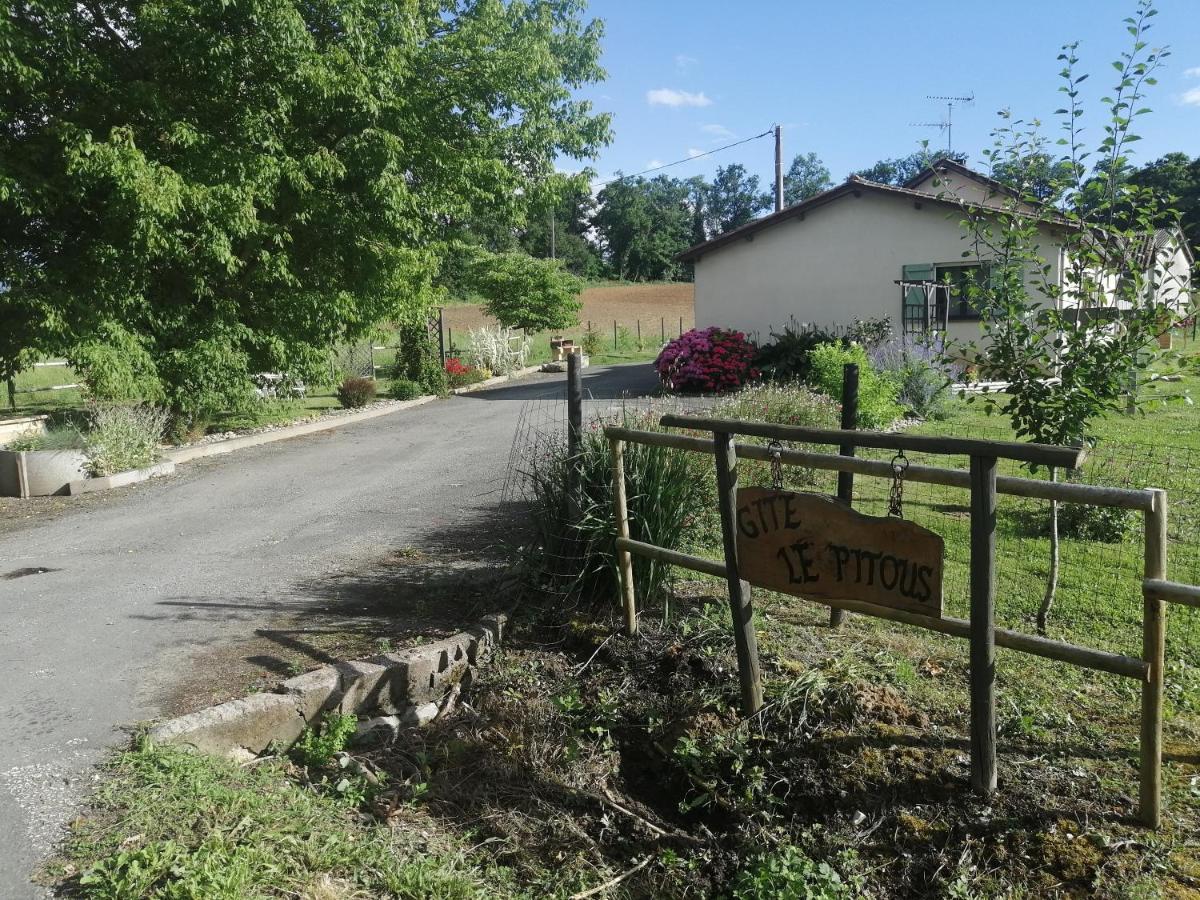 Gite "Le Pitous" Cahuzac Esterno foto