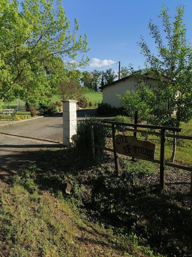 Gite "Le Pitous" Cahuzac Esterno foto